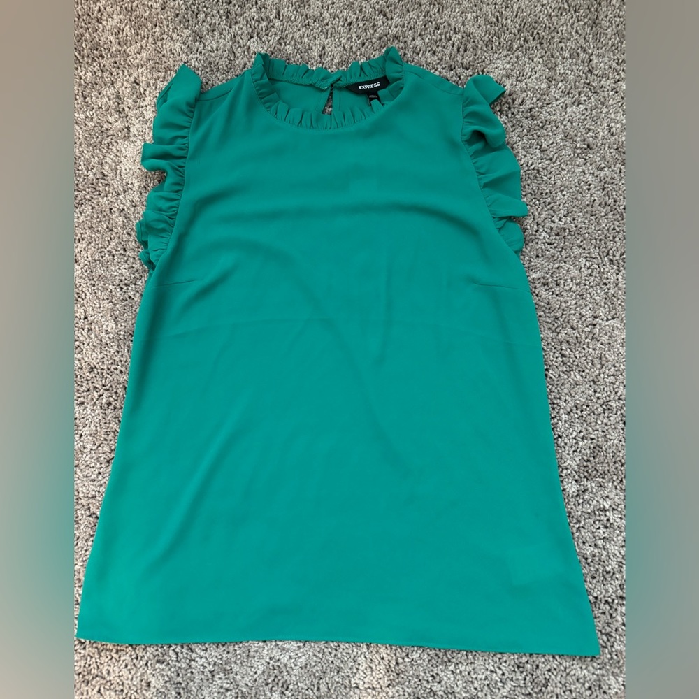 NWT Express green top size small